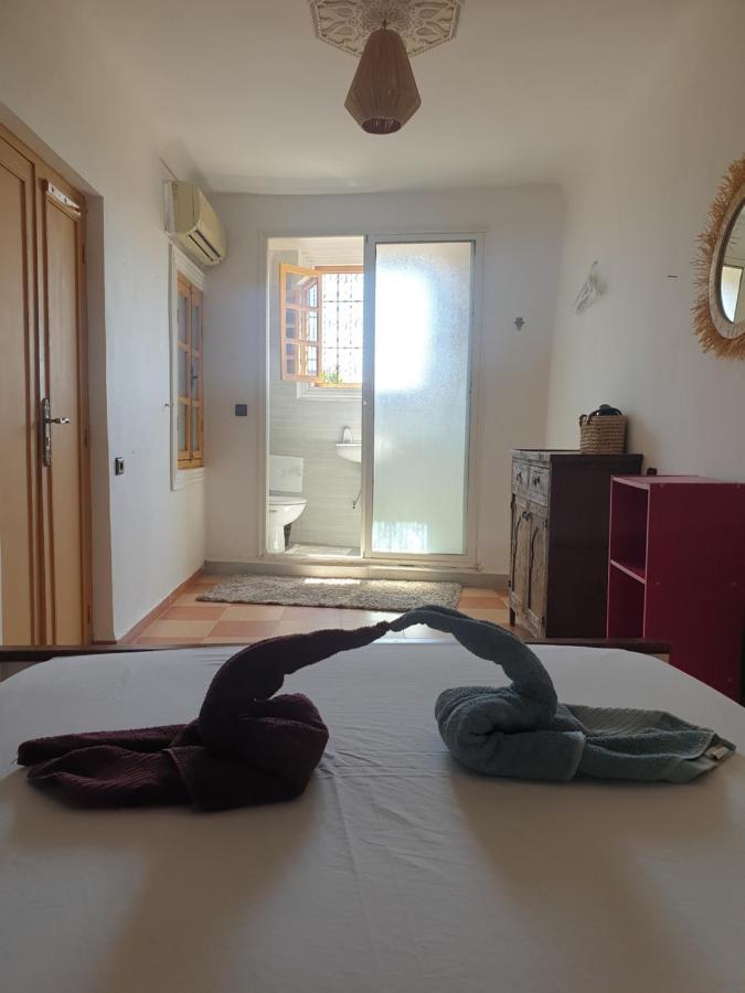 Hostel Chill Out House *