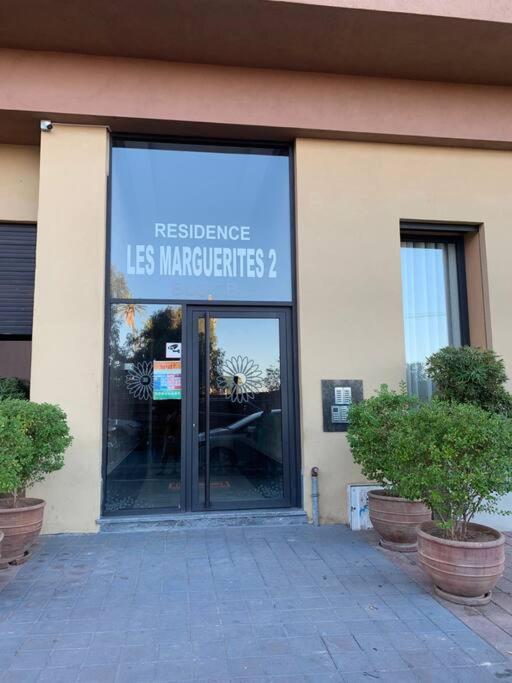 Neuf Climatise, Centre Marrakech. Apartamento