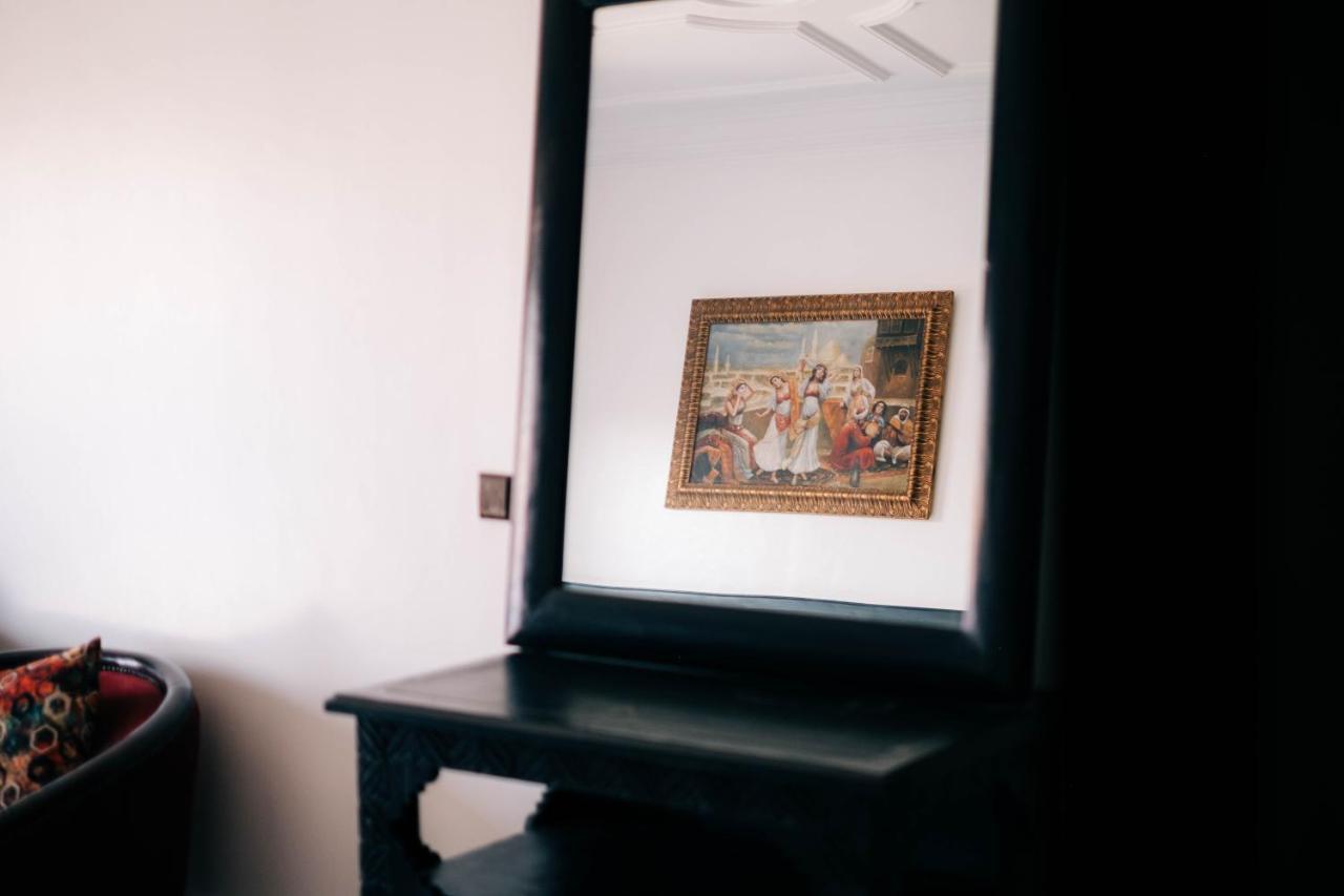 Apart Larbi Apartment