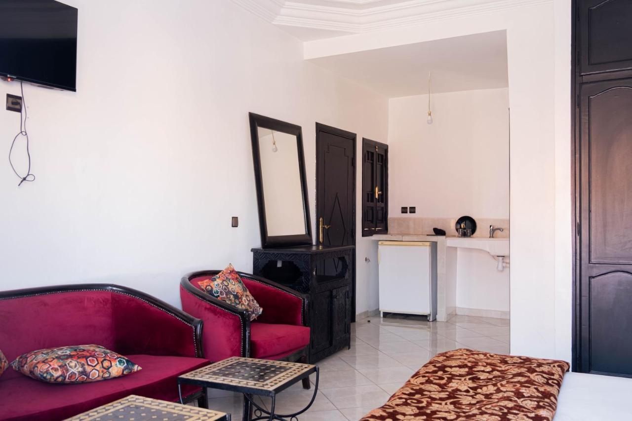 Apartment Apart Larbi