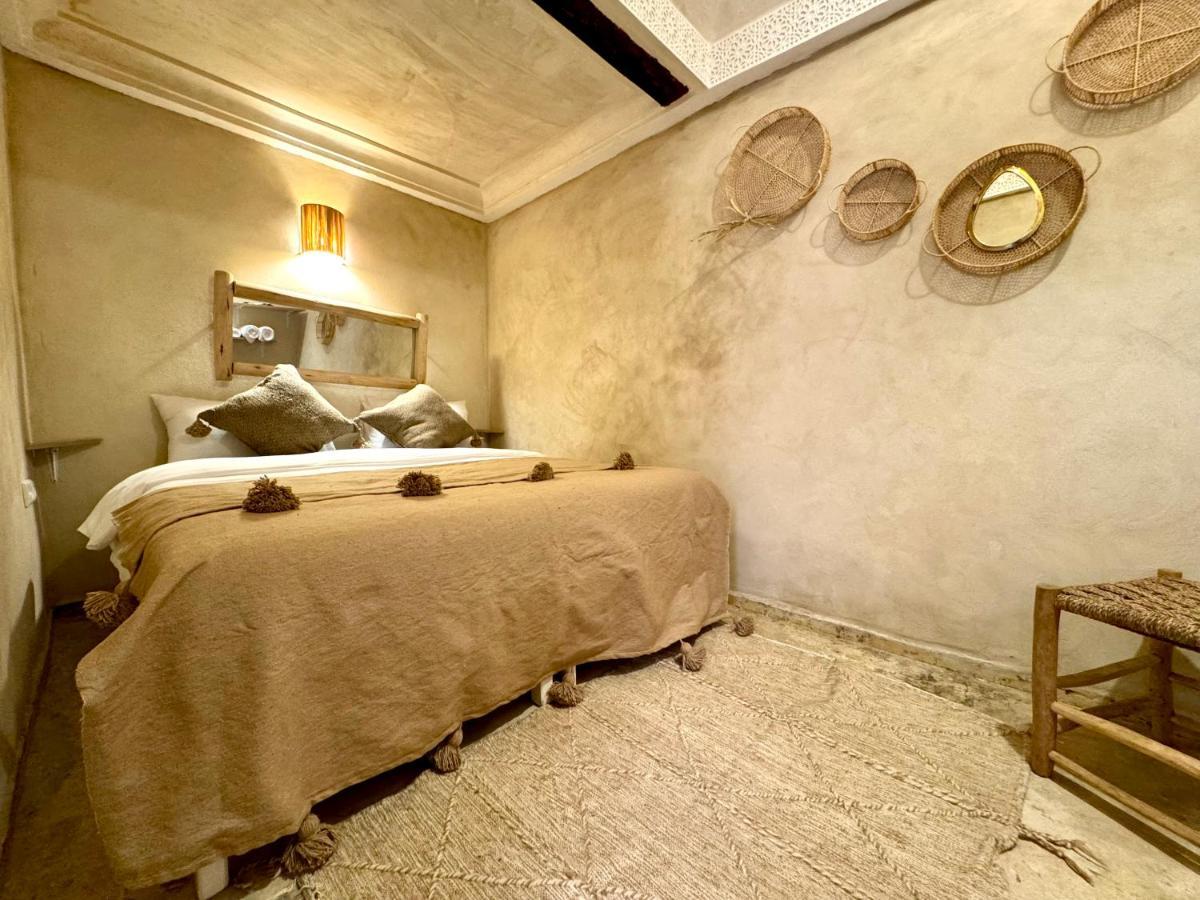 Sanwa Riad