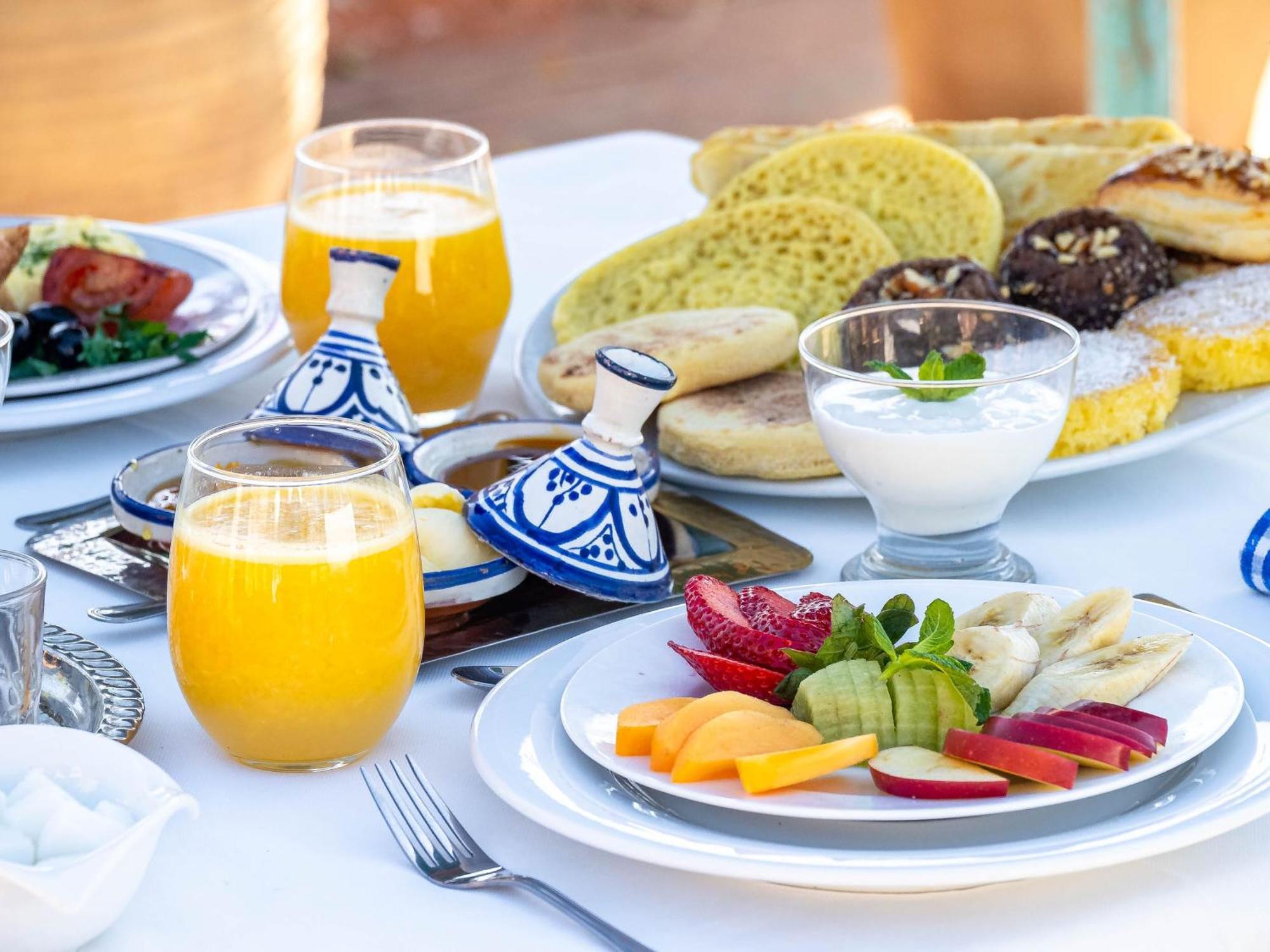 Dar Les Cigognes 5* Marrakesh