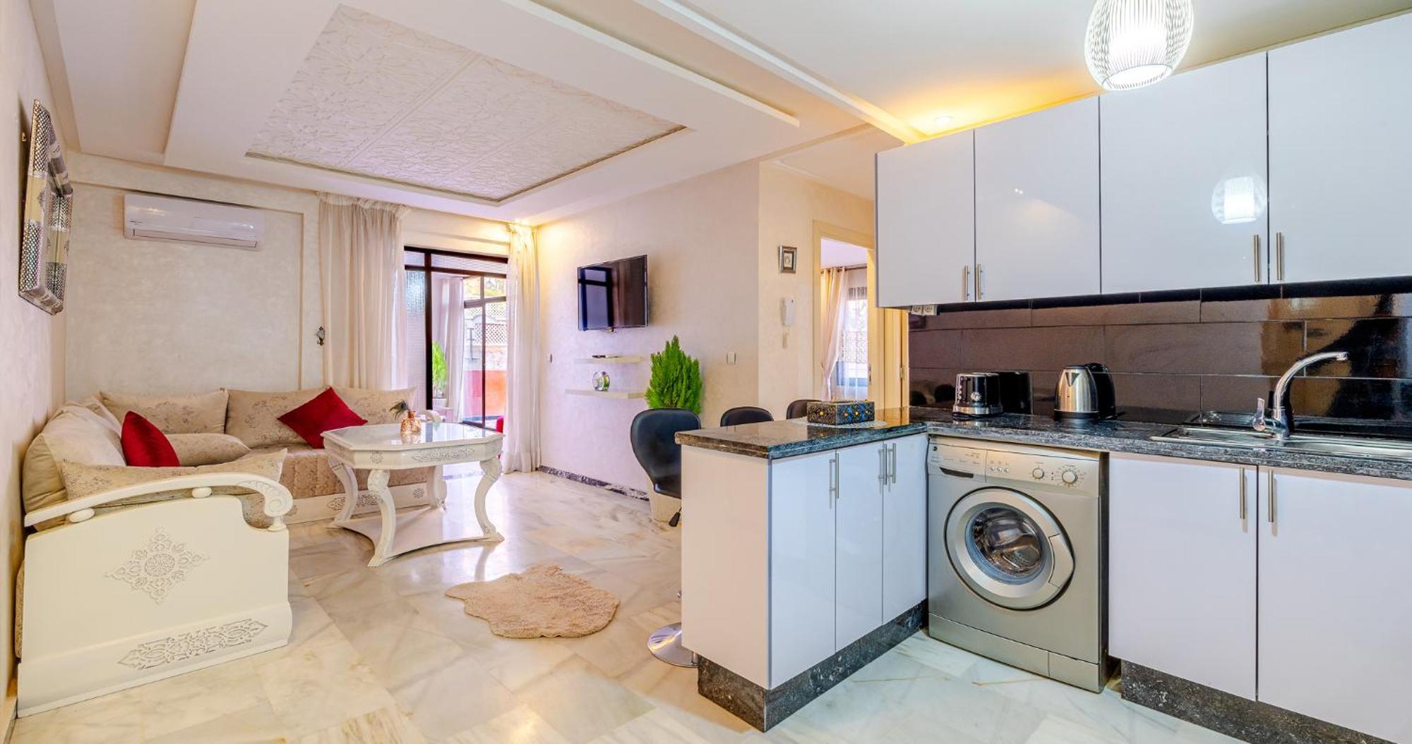 Aim House Apartment *