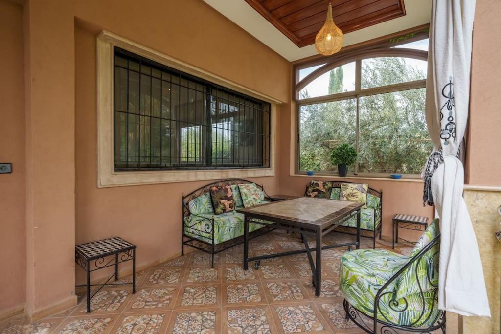 Mileden,ferme Bio, Pingpong,piscine Chauffee Marrakesh