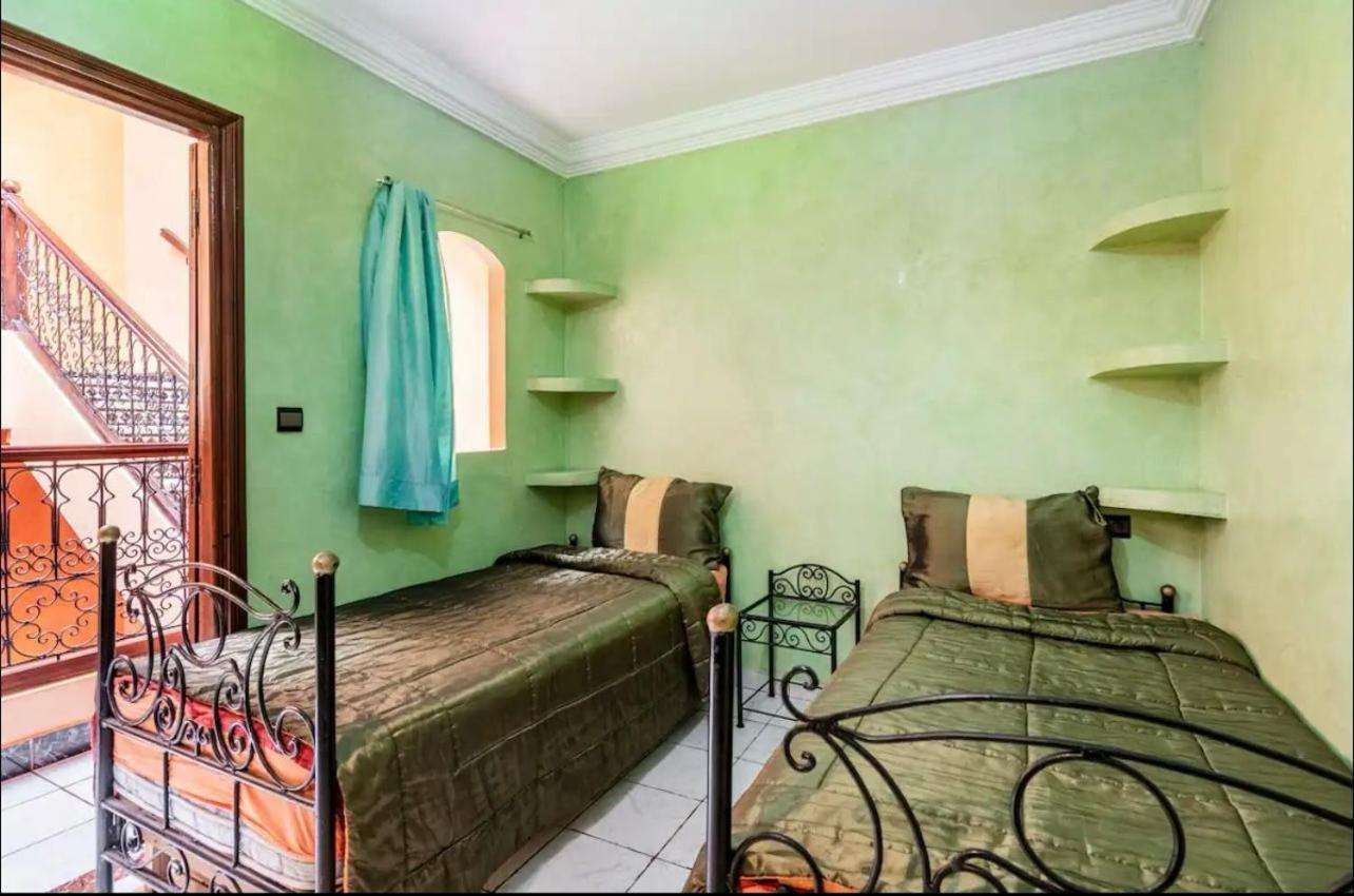 Palace 4 With Pool Apartamento *