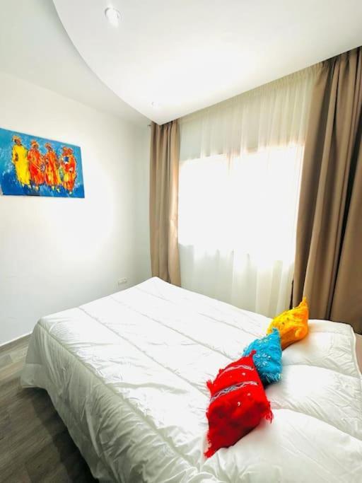 Appartement Avec Piscine 2chambres Au Coeur De Gueliz Marrakesh