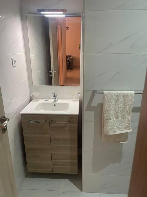 Apartment Standing 2 *