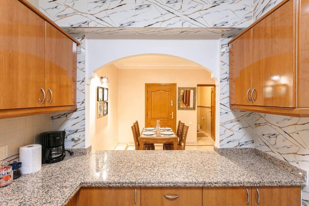 Modern Odyssey - Marrakech Centre Apartment *