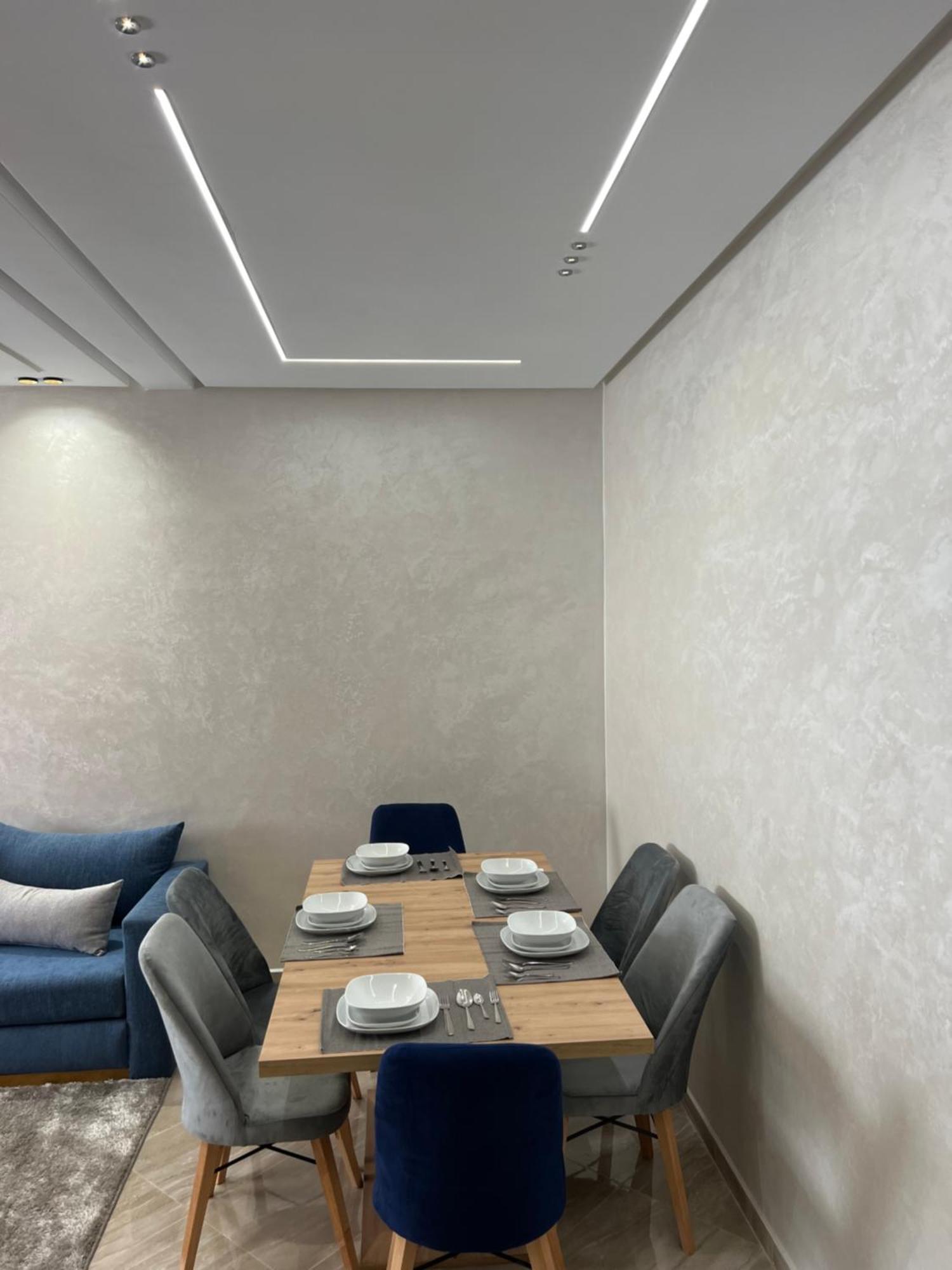 Safran Avec Piscine Apartamento *