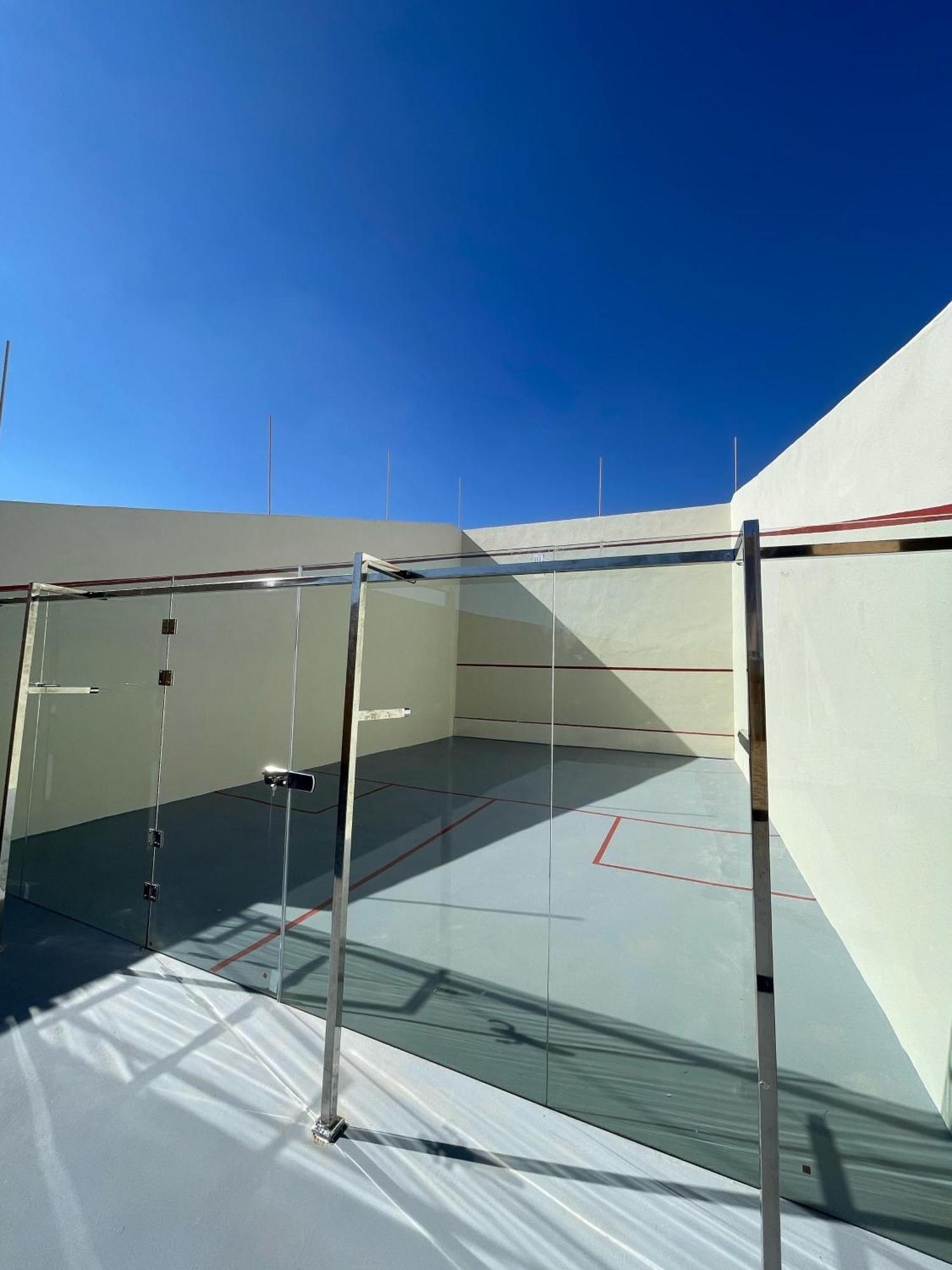 Villa Vista , Piscine 22m , Jeux Jardins , Terrain Squash Marrakesh
