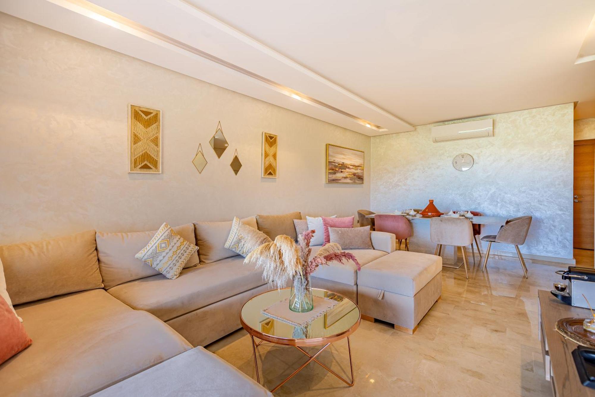 The Saphir • Familial • Piscine • Jardin • Golf Apartment