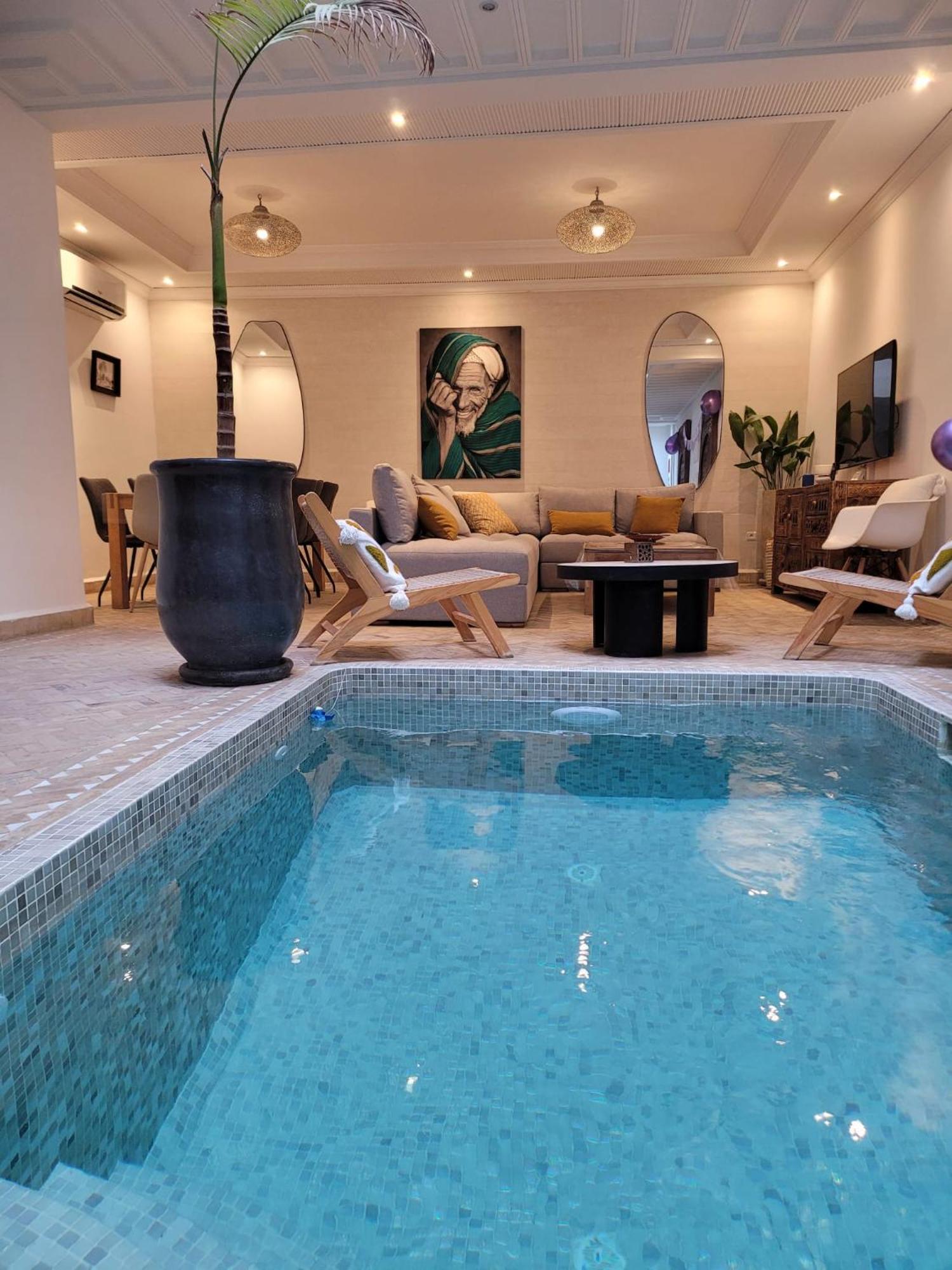 Melilo Avec Piscine Chauffee * Marraquexe
