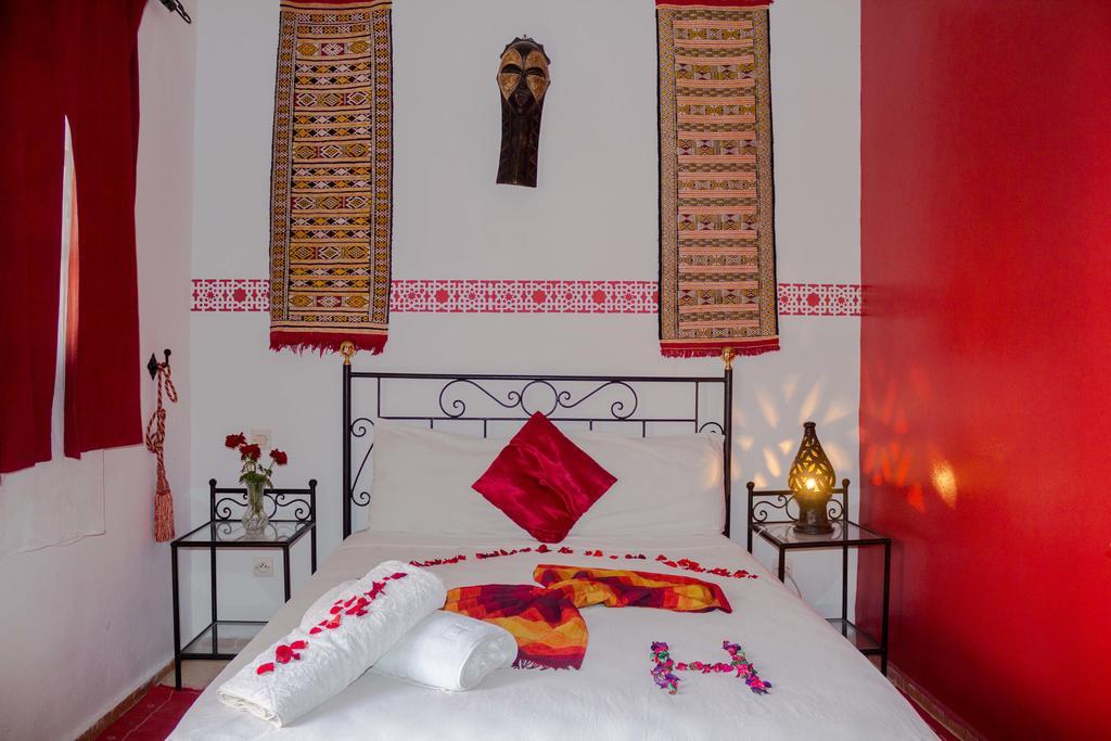 Riad Hcekarram
