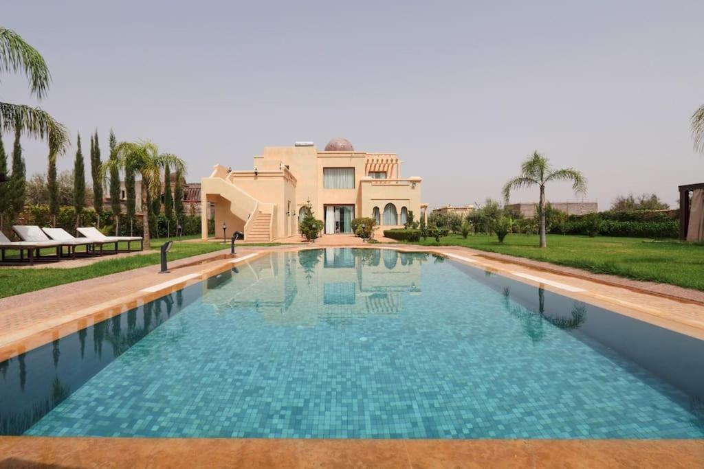 Villa Splendide De Luxe Privatisee Avec Cuisiniere - Piscine Chauffee - Jacuzzi & Hammam Marrakesh