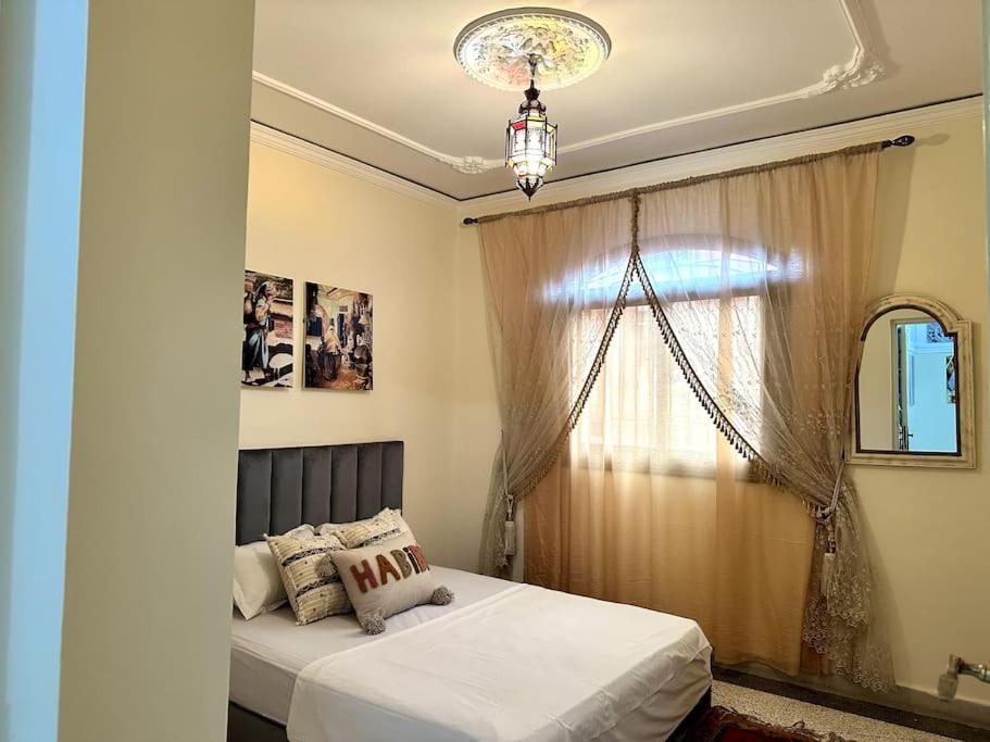 Appartement Near Airport - Pool- Terrace- Airco-parking-wifi