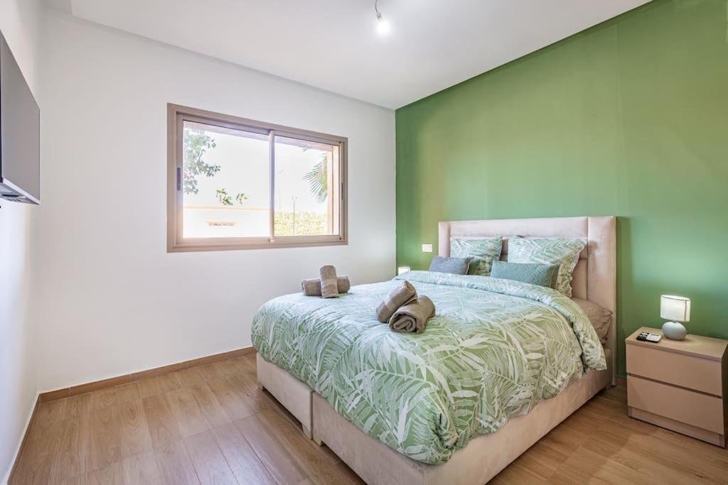 Privee, Piscine, Av M6 Apartamento