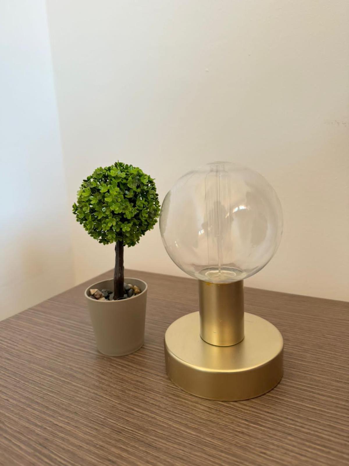 Appartement Musee Ysl : Cozy, Familial, Chic