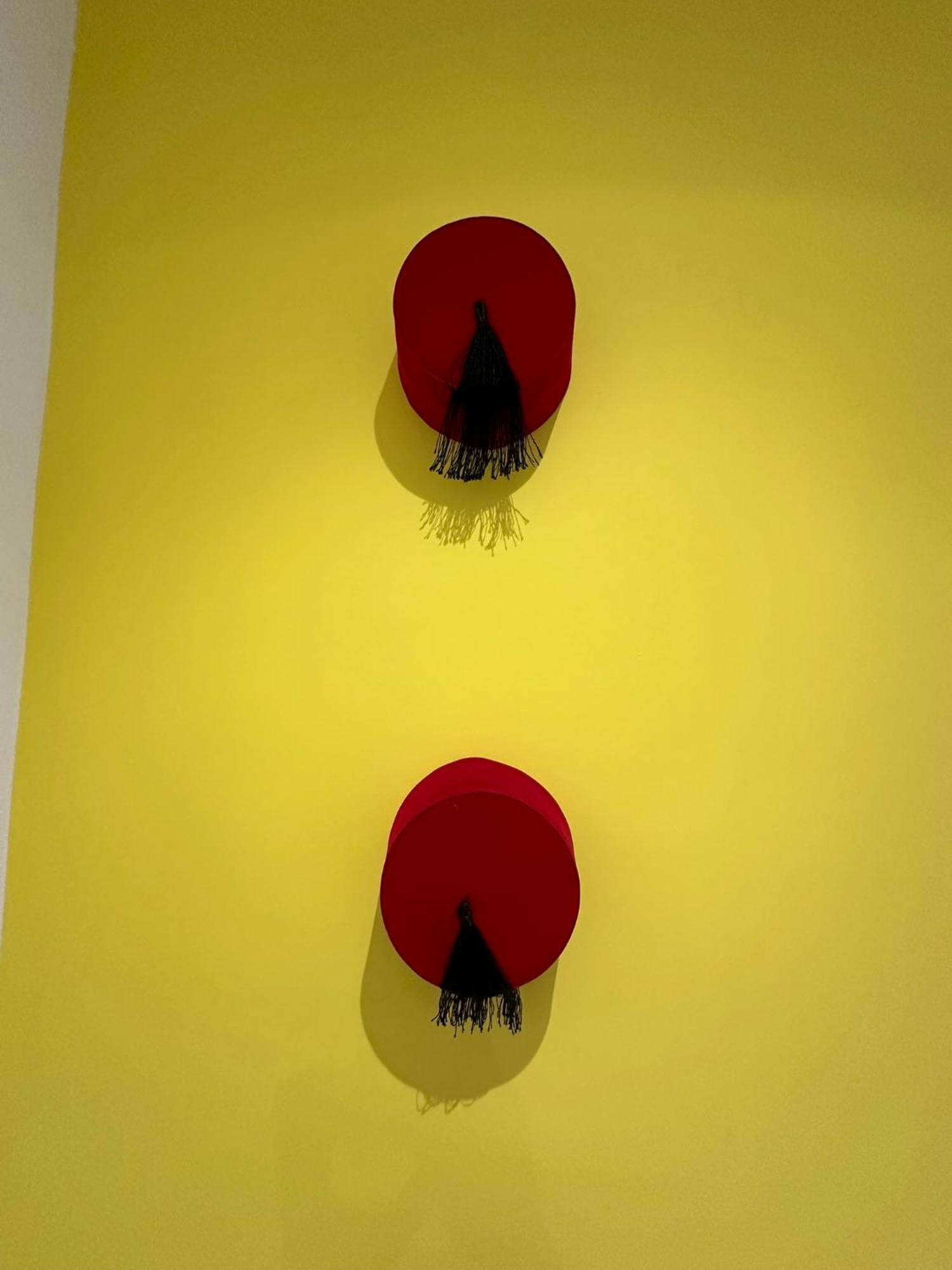 Musee Ysl : Cozy, Familial, Chic