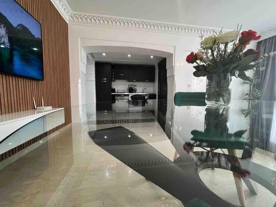 Luxueux /confort , L'hivernage Appartement