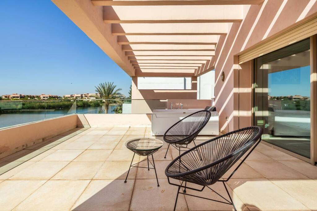 Escape To Luxury: 4 Bedroom On Golf Course Marrakesh