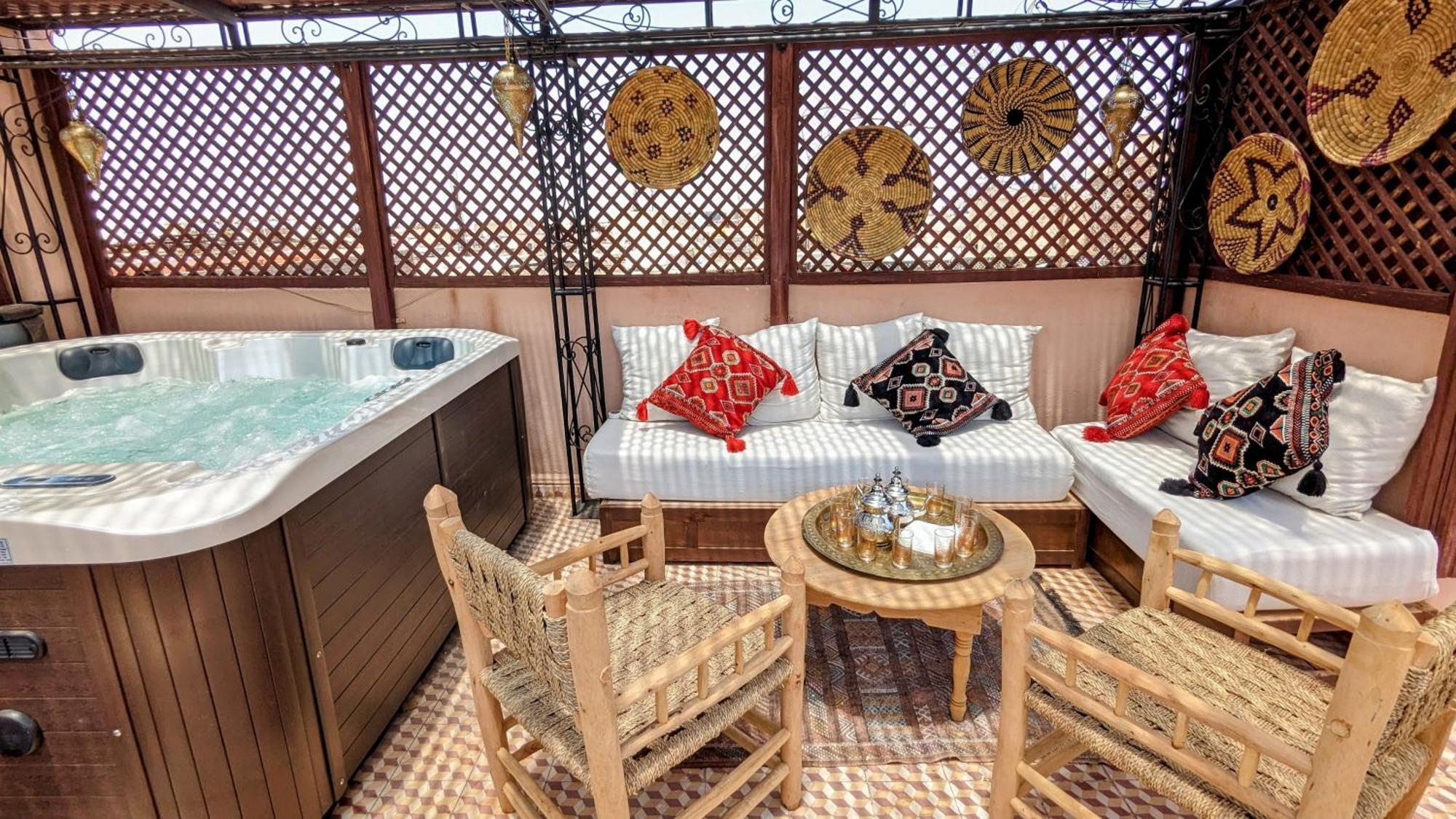 Des Reves Avec Jacuzzi - Coeur De Medina * Marrakesh