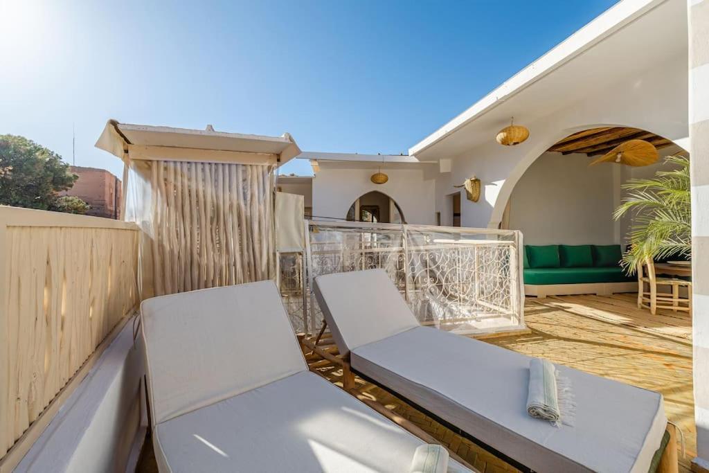 Inna/exclusive&new/pool/10pax/free Breakfast