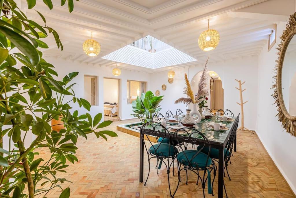 Villa Inna/exclusive&new/pool/10pax/free Breakfast