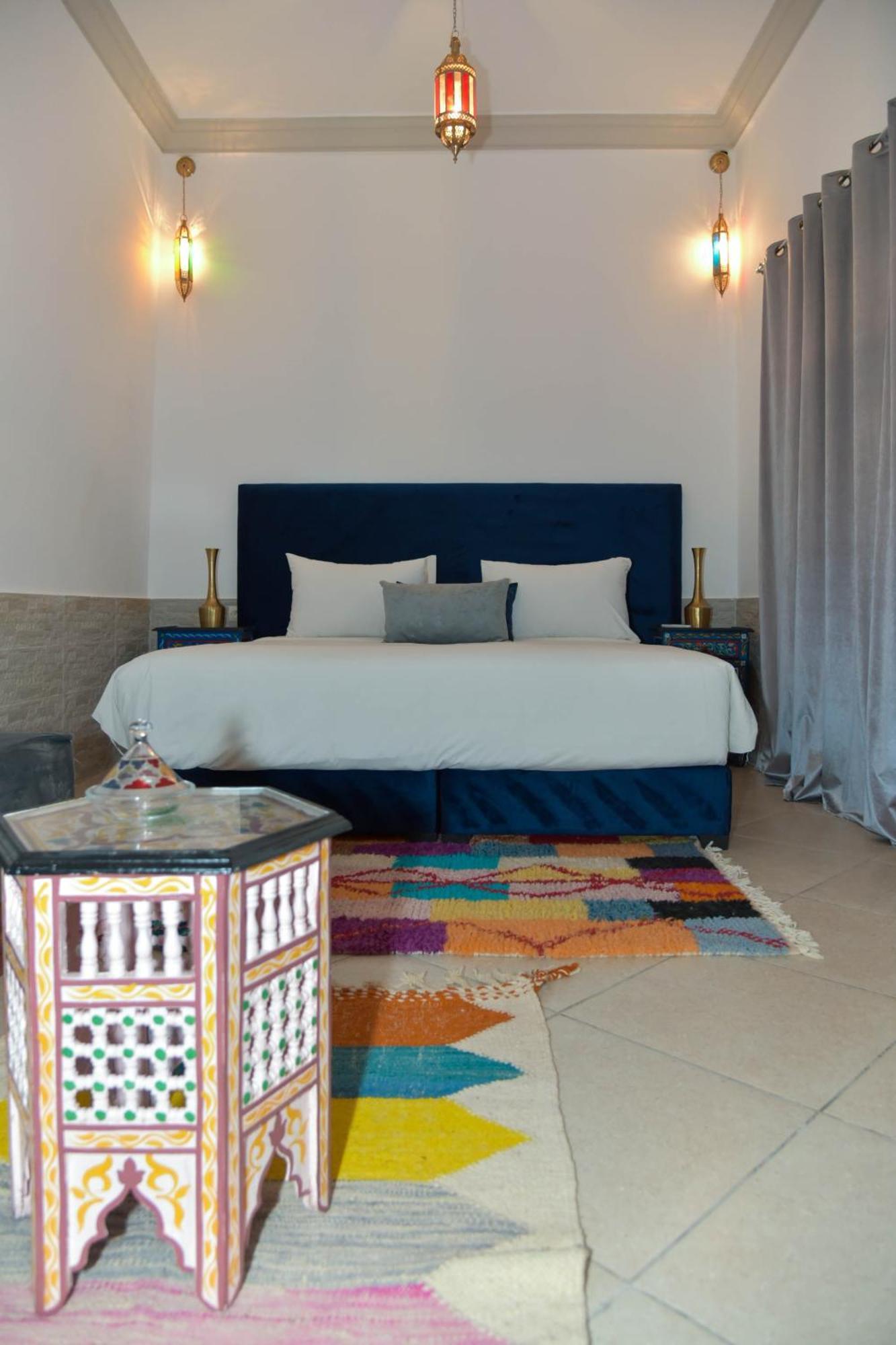Arrahma Guest house *