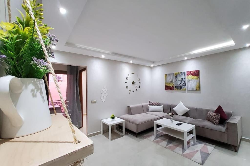Apartamento Chic & Lovely Flat In Center