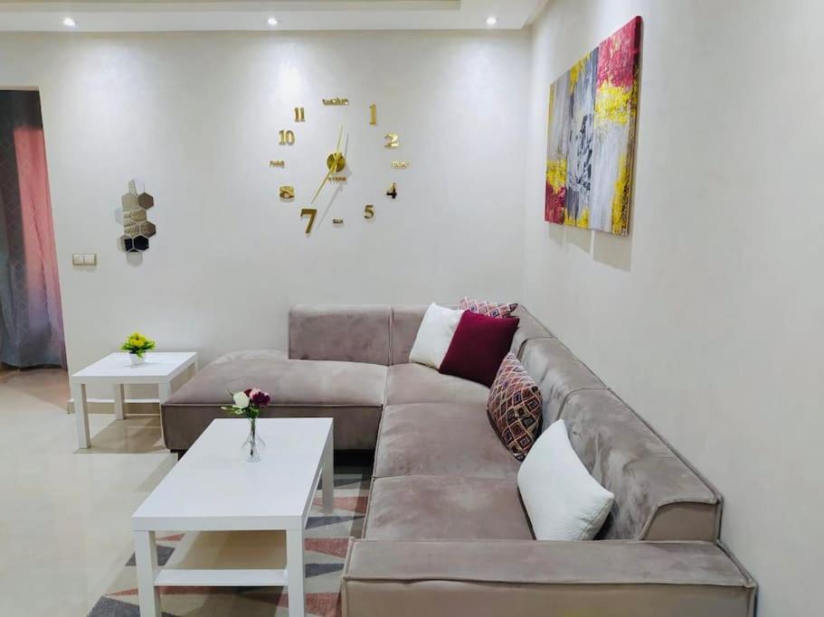 Chic & Lovely Flat In Center *
