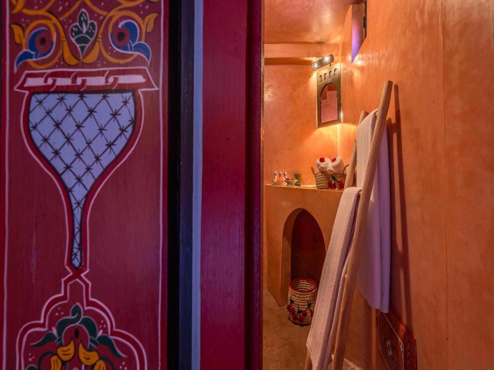 Irhalne Riad 3*