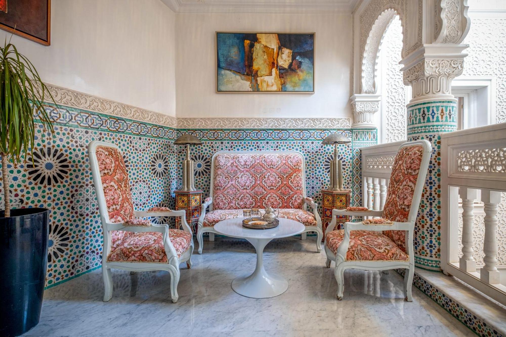 Riad Glatt K