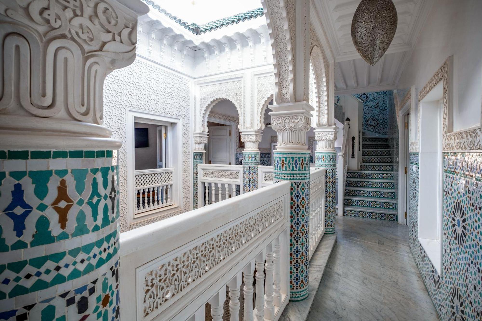 Riad Glatt K