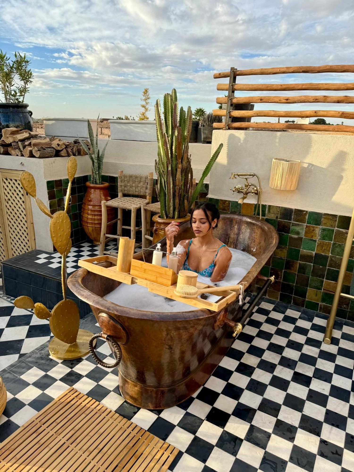 Le Petit Kenzara & Magical Rooftop