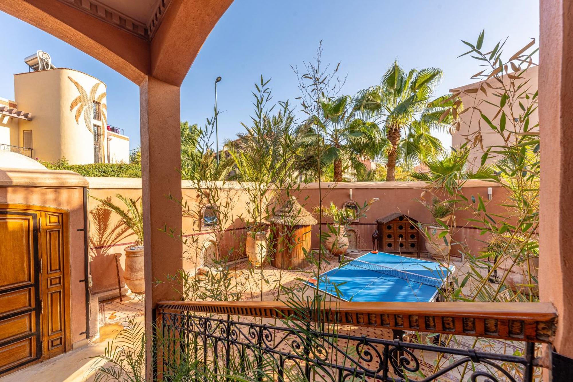 Ushuaia La - Centre Marrakech Bed & Breakfast 3*