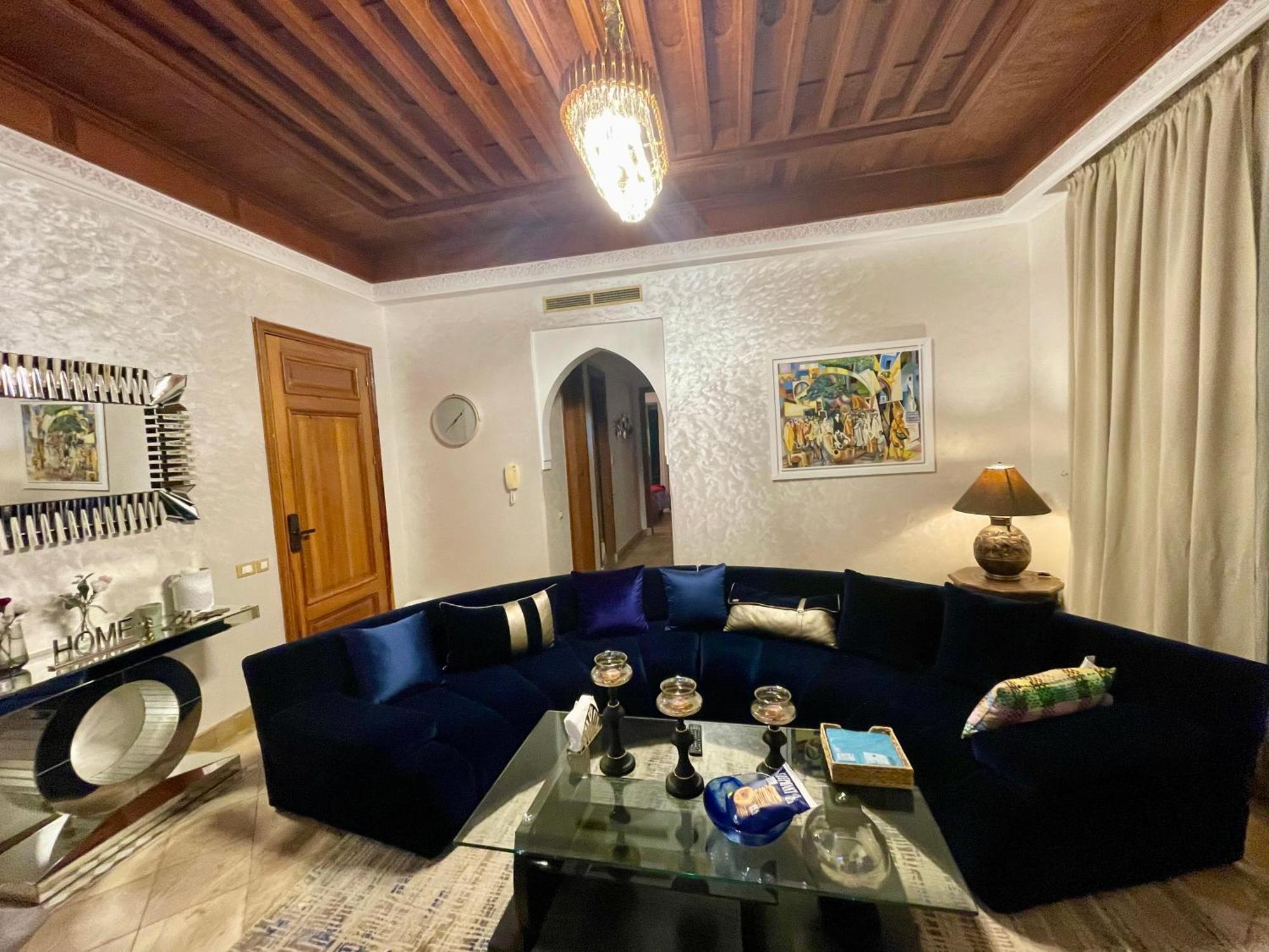 Au Temps Des Fleurs - Marrakech Apartment