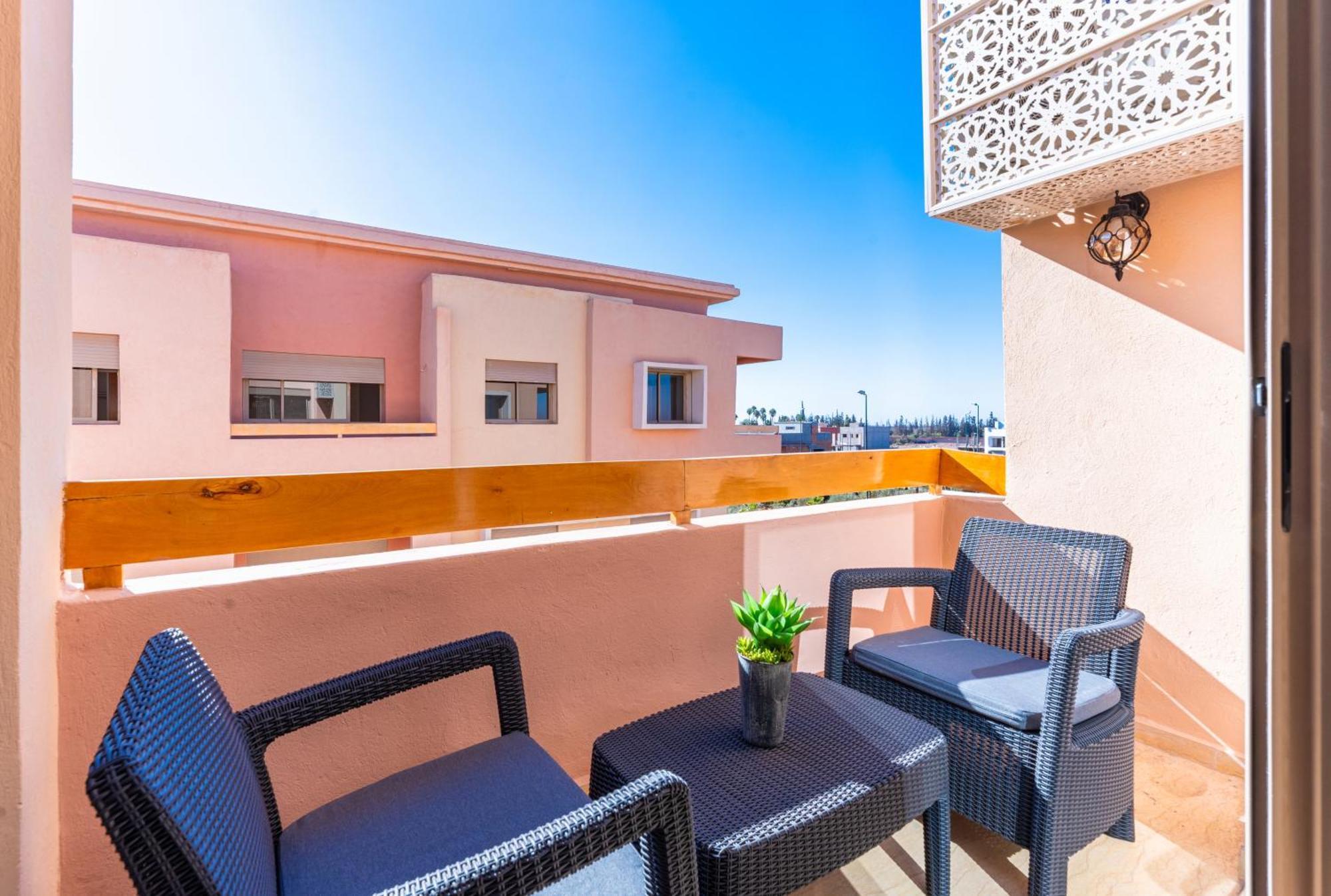 Apartment Les Palmier De Targa, Romantic *