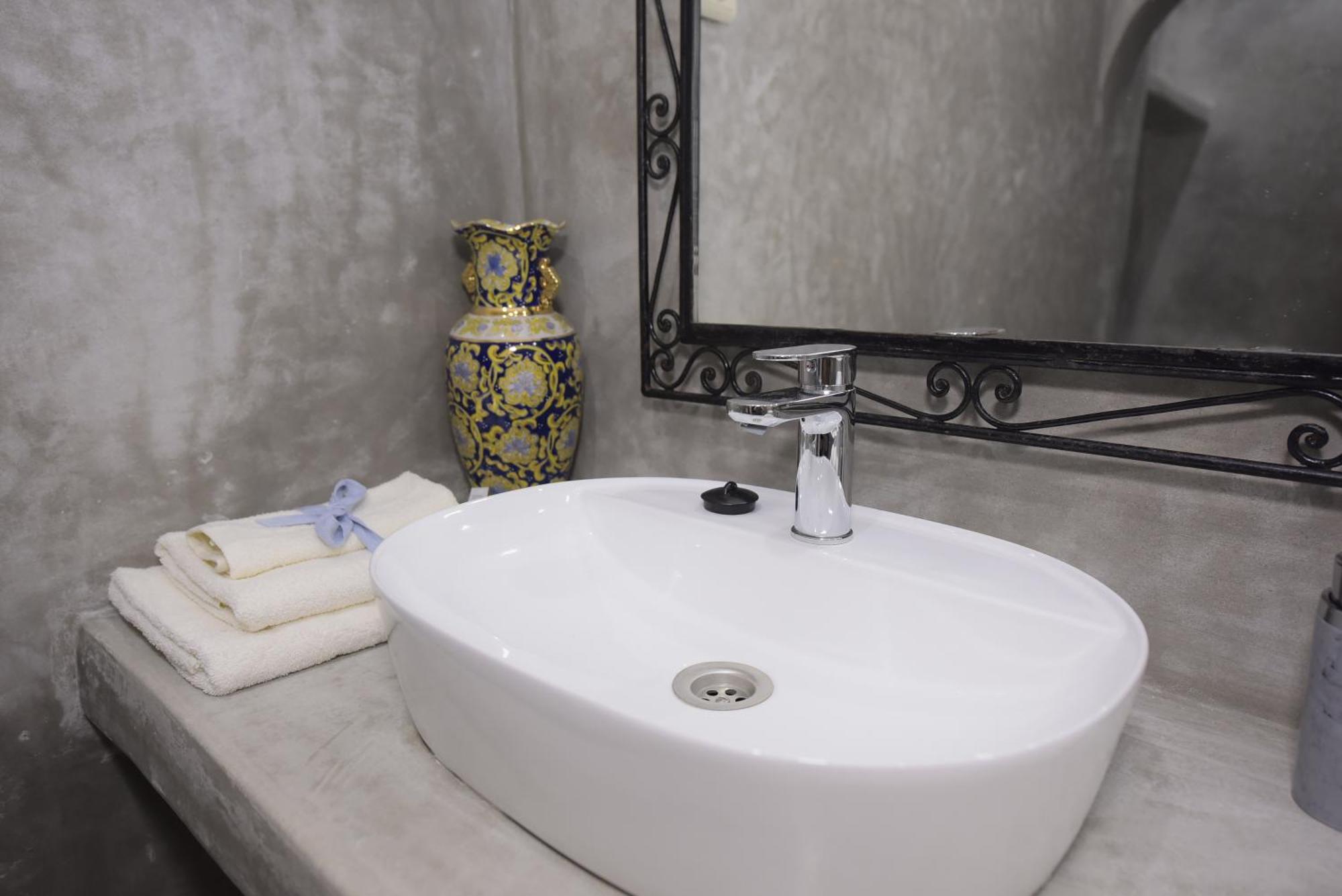 Kasbah De Jade: Luxury With Heated Pool And Jacuzzi * Marrakesh