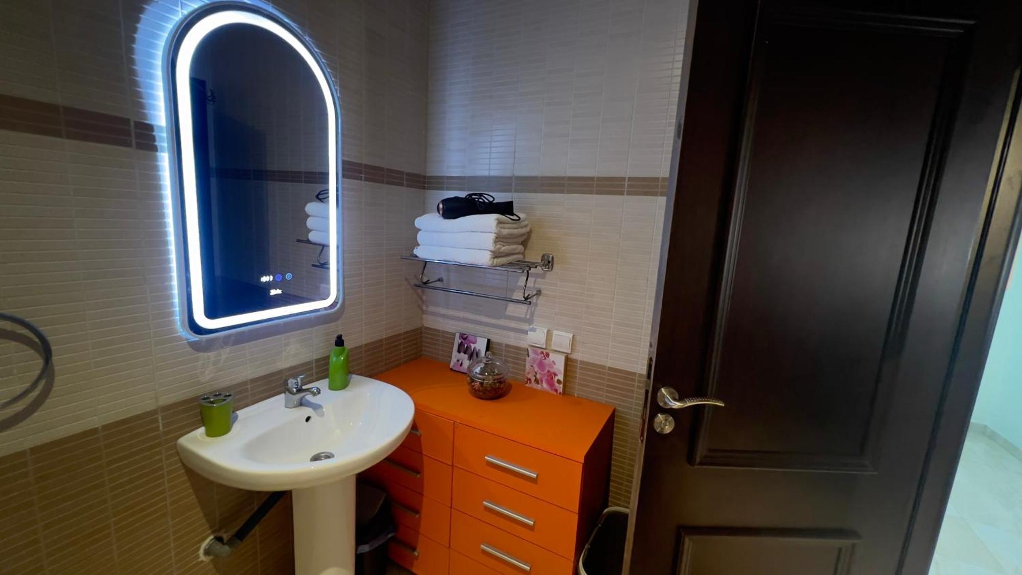 Apartment Magnifique, Appartement, Familial, Spacieux 2chambres Salon Salle A Manger Marrakesh