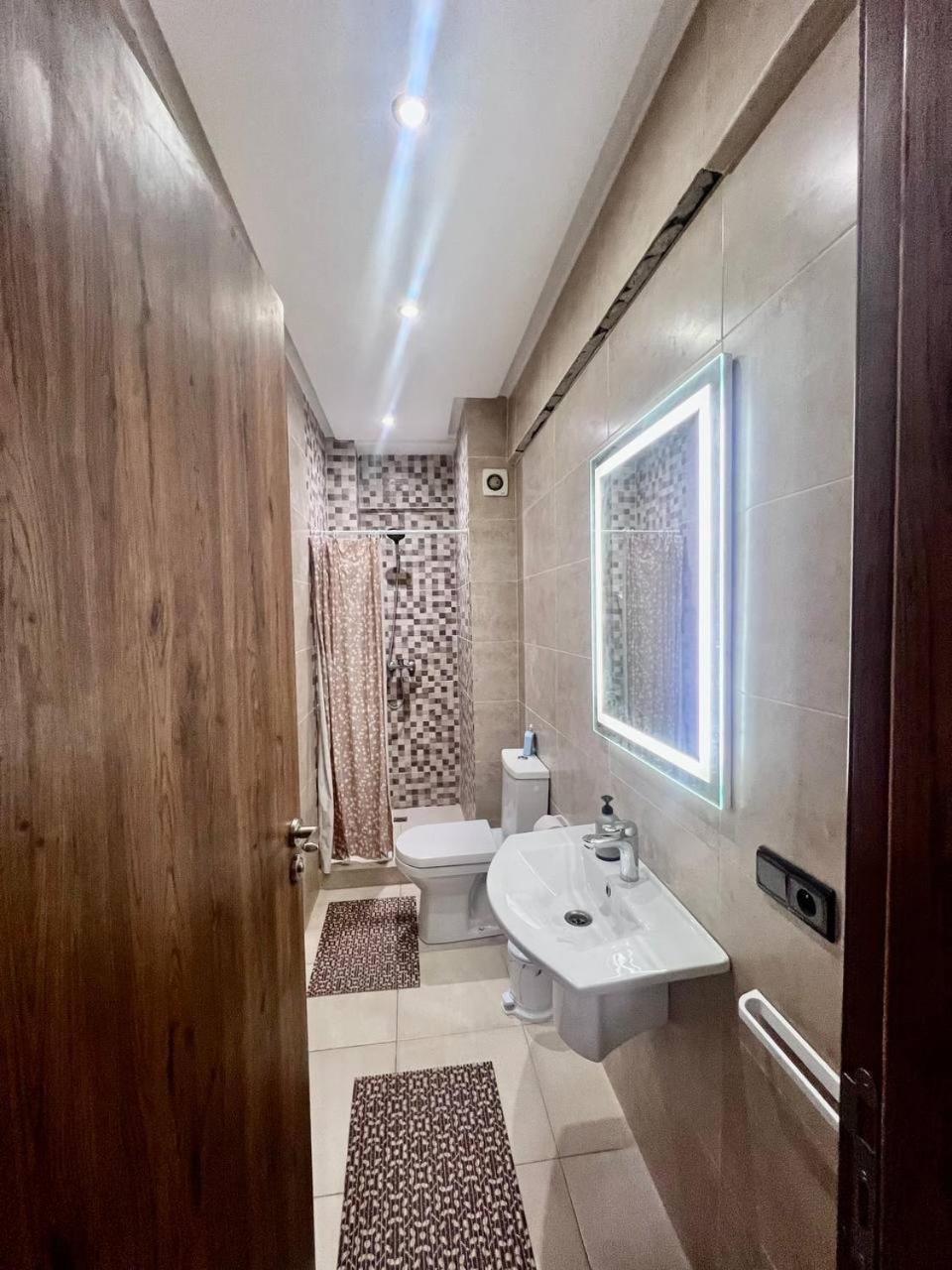 Luxury With Swiming Pool In The Center Of Gueliz Marrakech Apartment