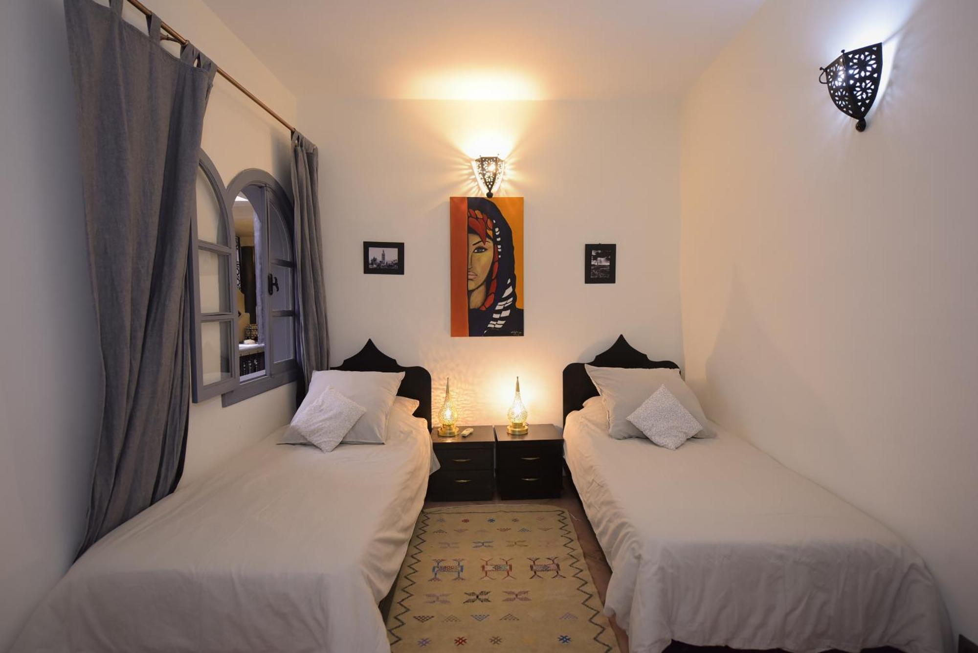 Kasbah De Jade: Luxury With Heated Pool And Jacuzzi Guest house Marrakesh