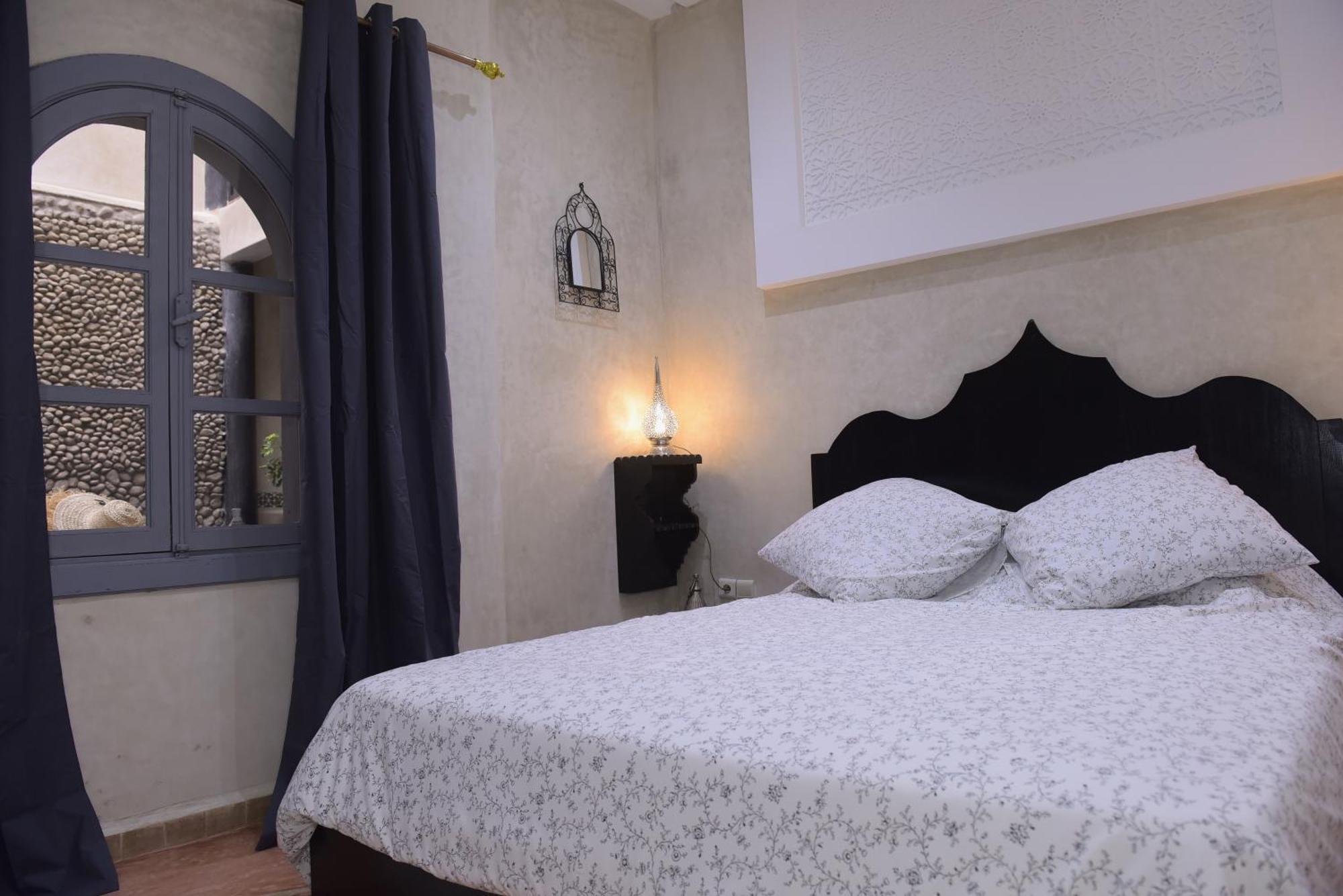 Guest house Kasbah De Jade: Luxury With Heated Pool And Jacuzzi *