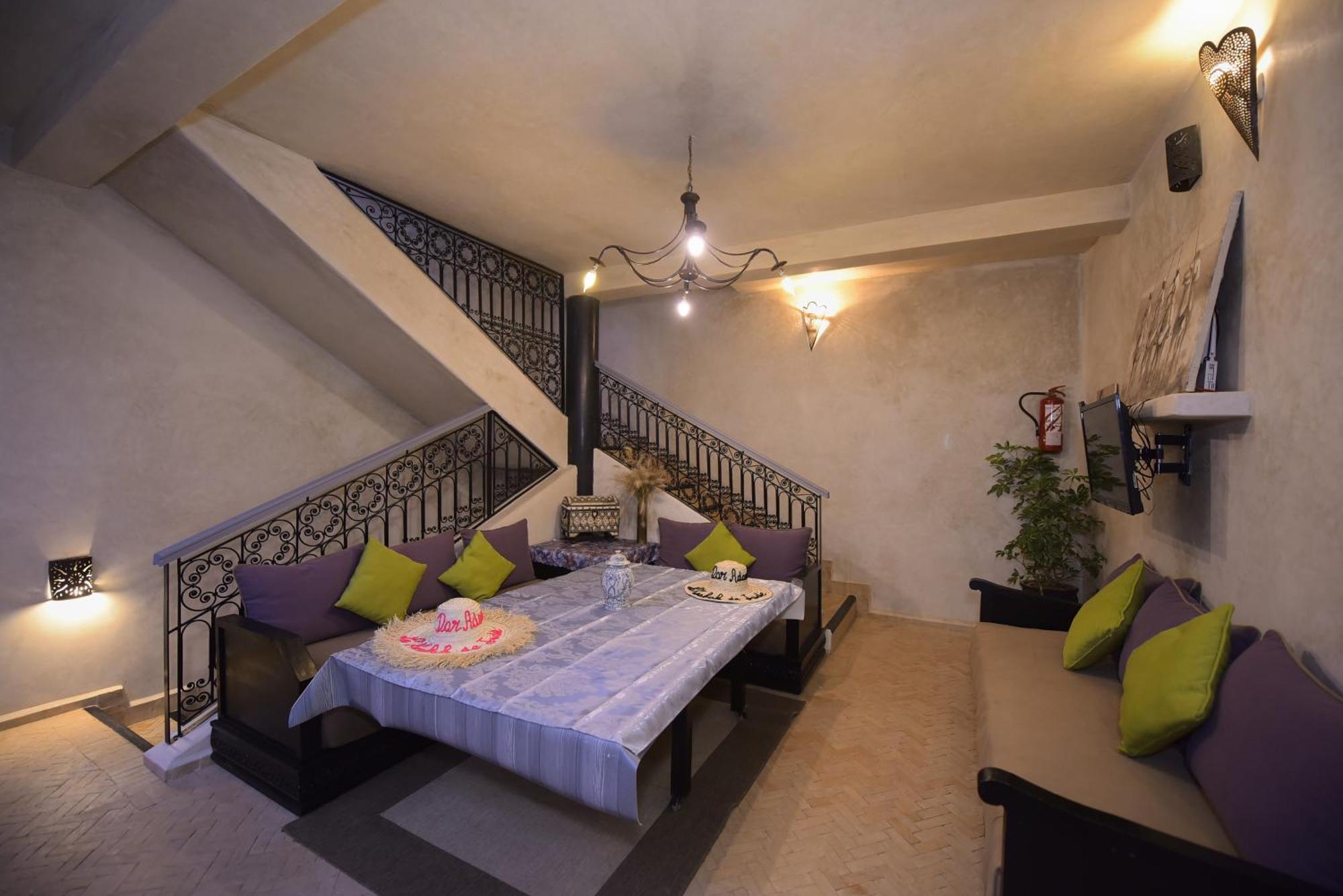 Guest house Kasbah De Jade: Luxury With Heated Pool And Jacuzzi *