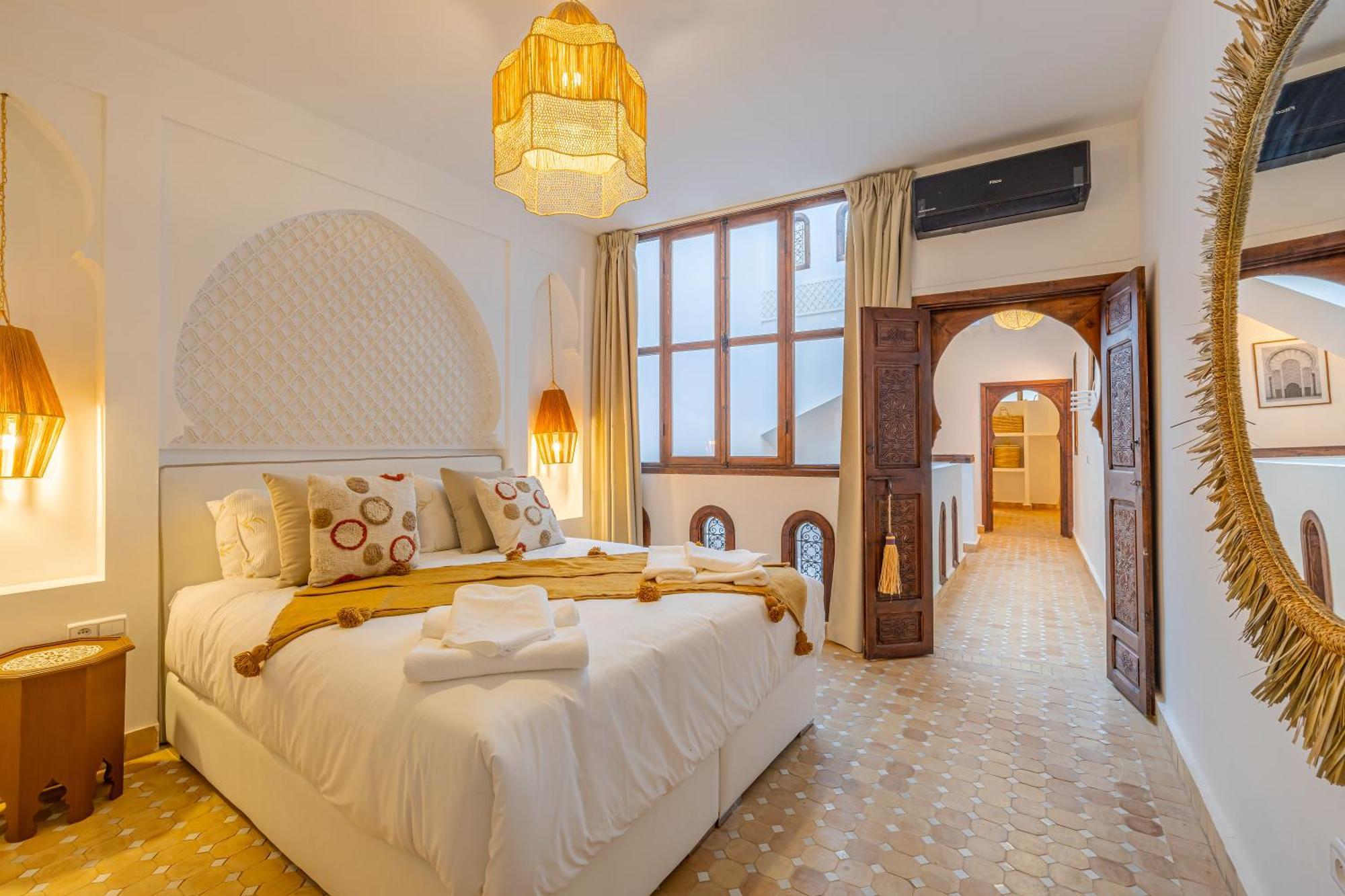 Villa Dar Lalla Saadia-exclusiv-heatedpool-breakfast *