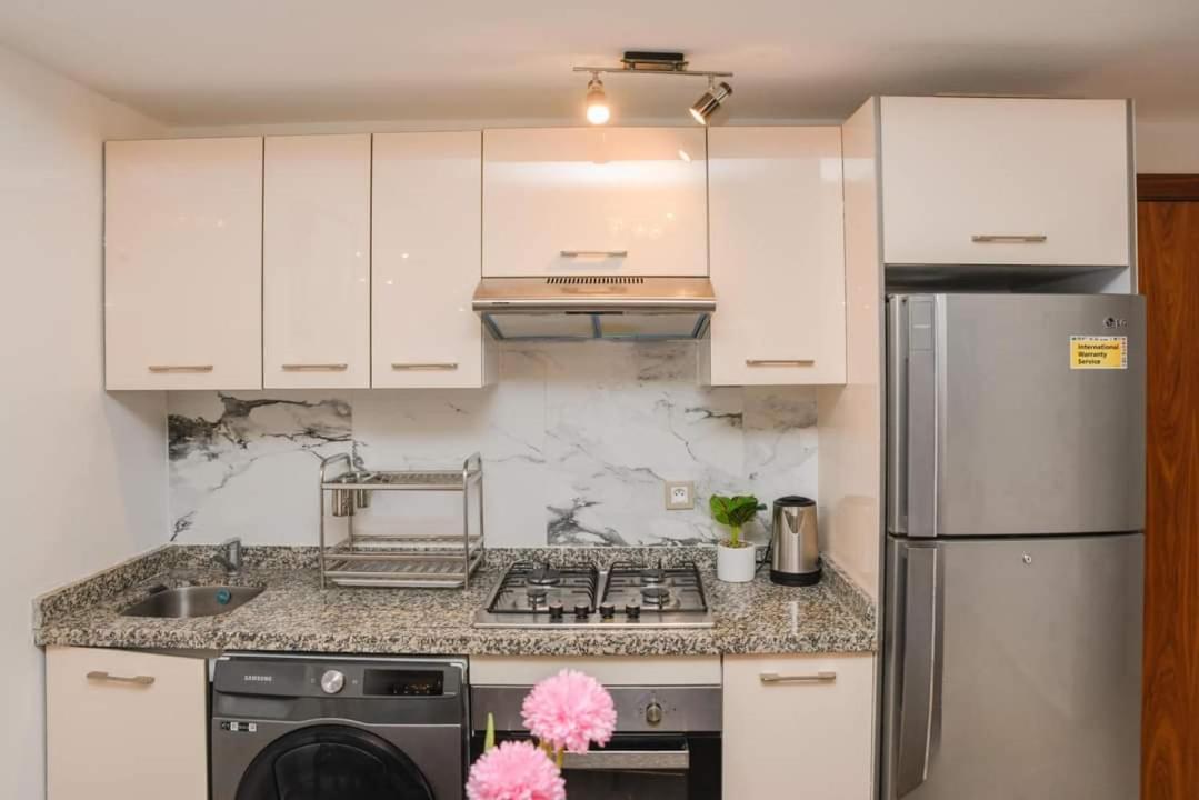 Apartment Guest Friendly Cosy Flat *