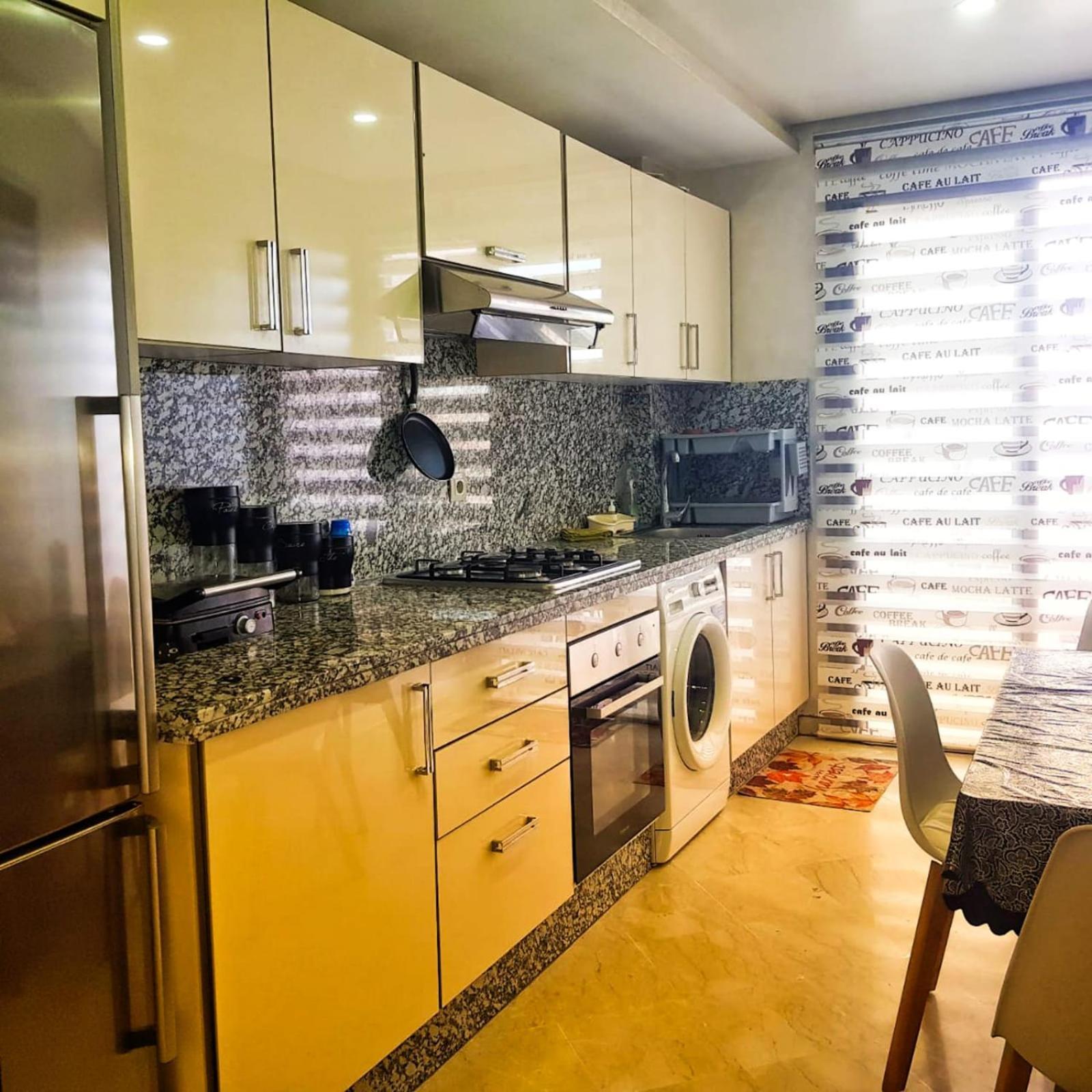 Apartment Deux Avec Piscine Couverte *