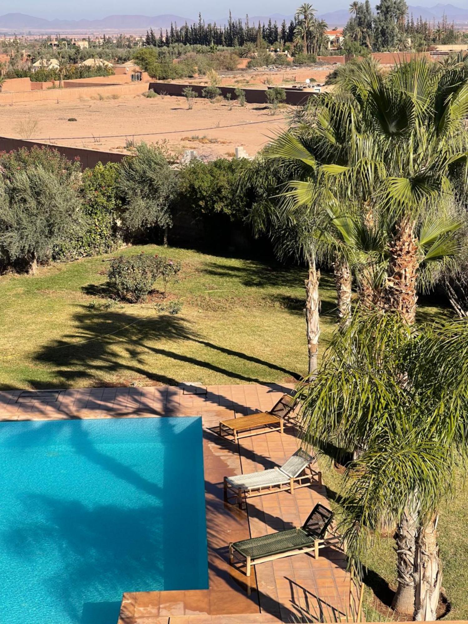 Dar Hadjar Guest house *