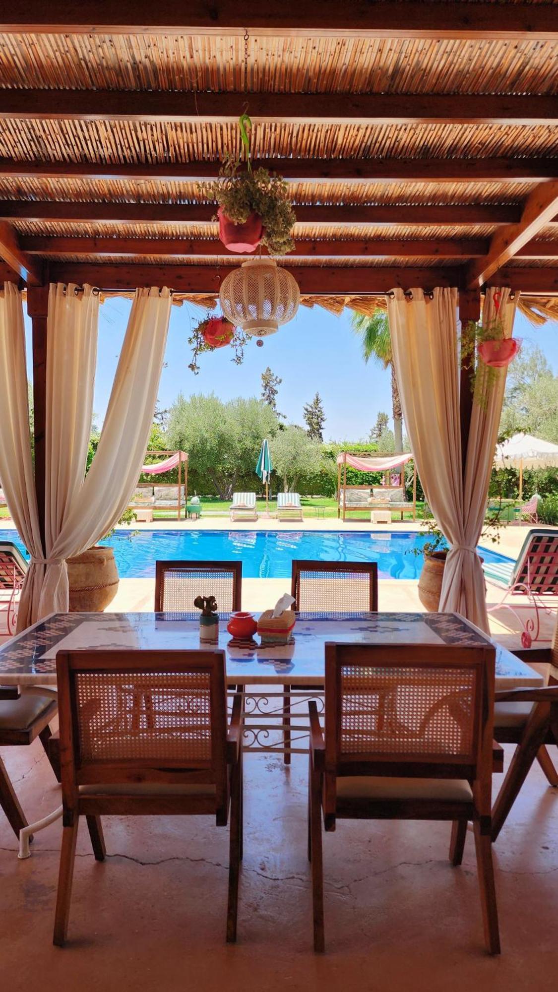 Hotel La Des Golfs & Pinkcactus