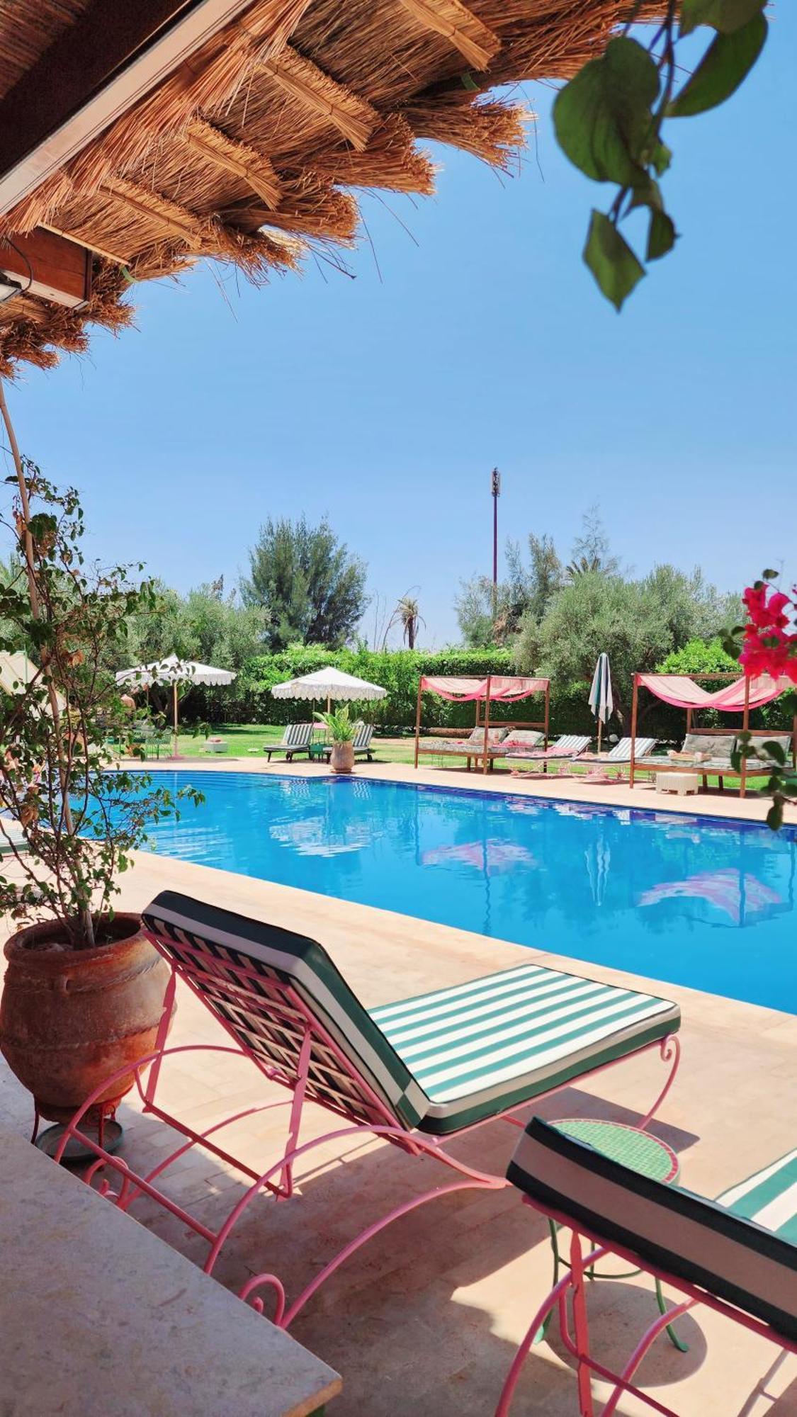 La Des Golfs & Pinkcactus Hotel