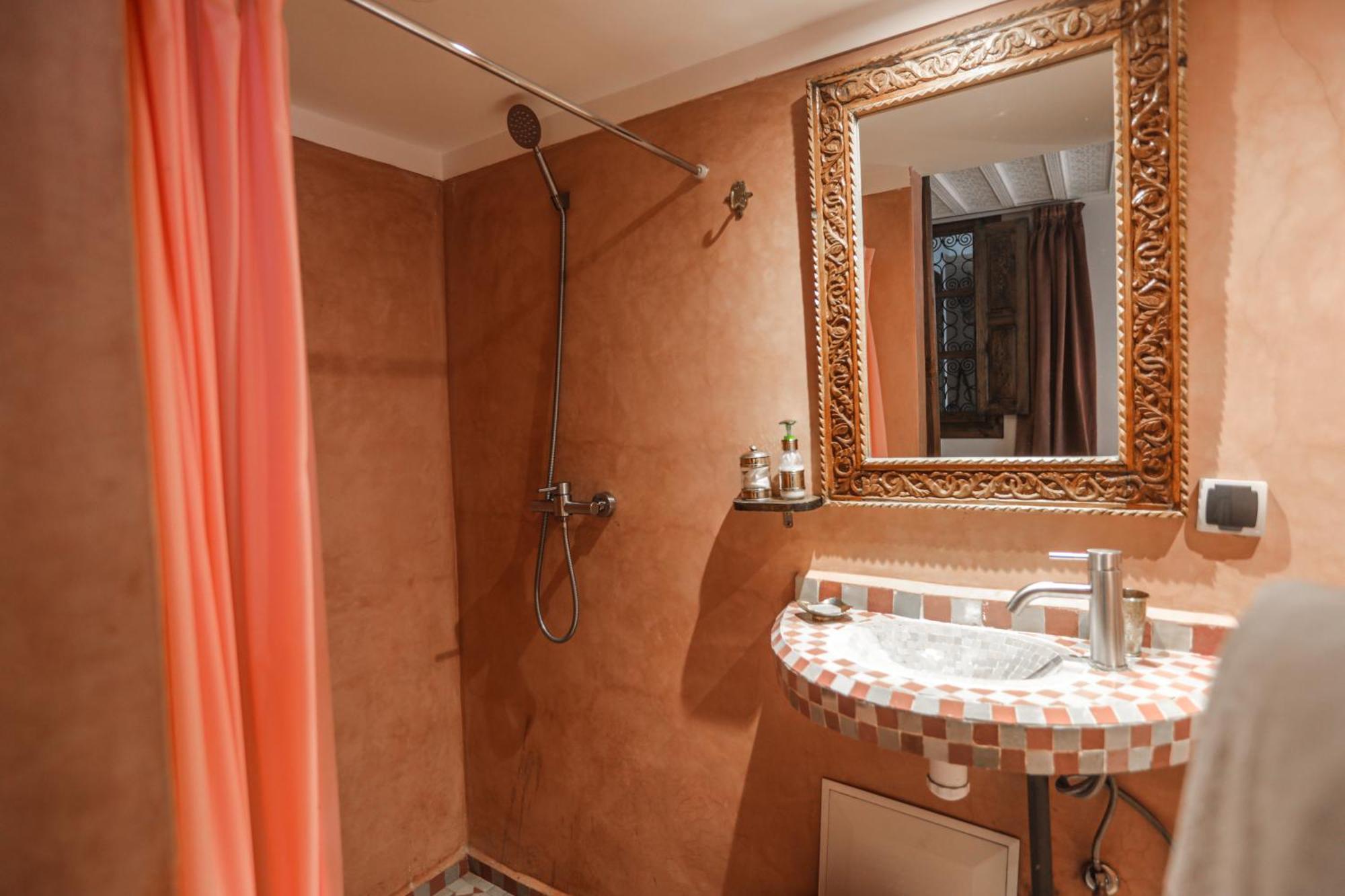 Guest house Beni Sidel *